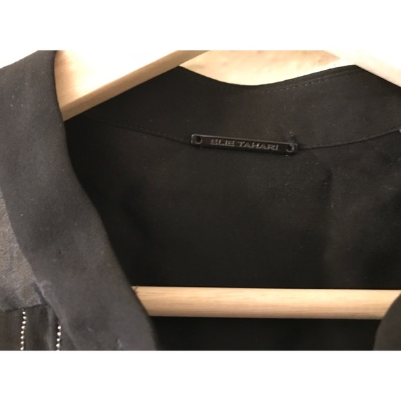 ✨Sold✨Elie Tahari Pleated Button-Down Silk Blouse - Picture 7 of 7